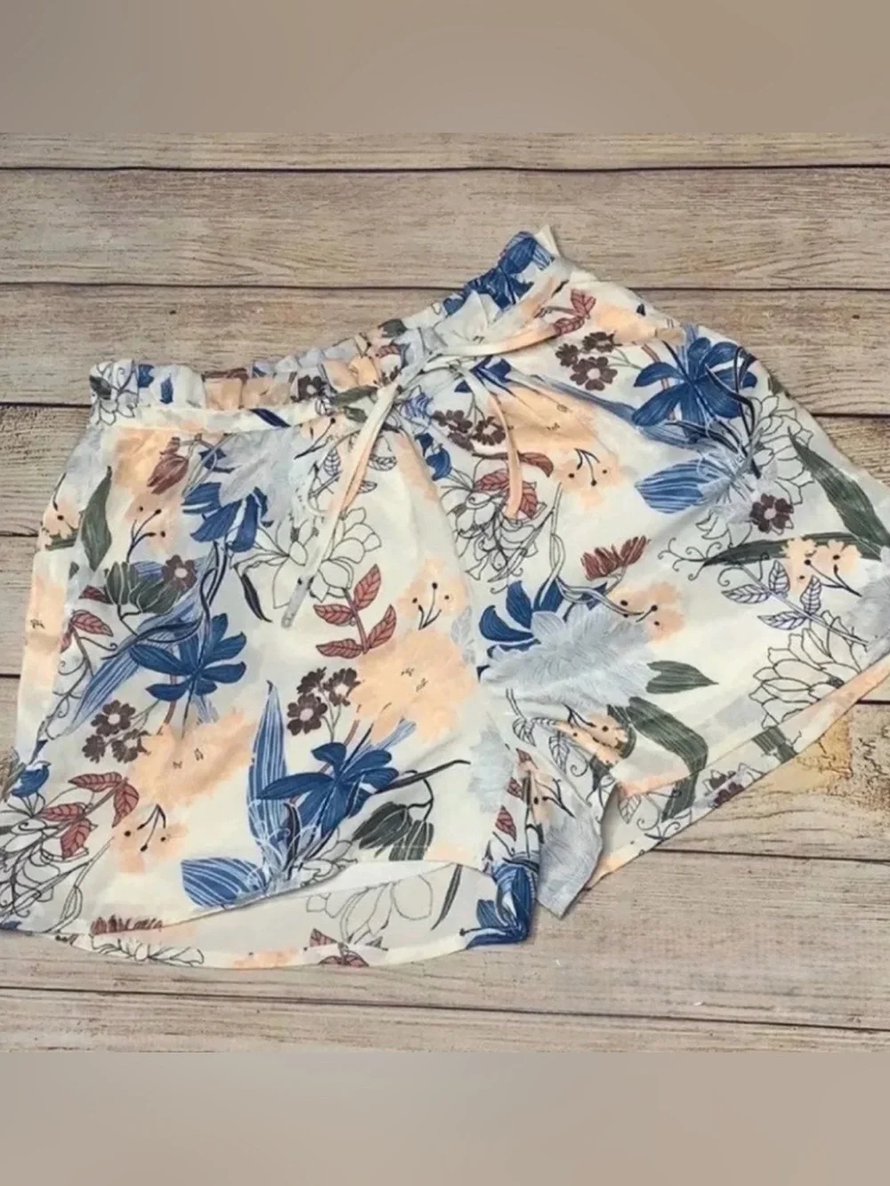 Sweet Jane Lined Flower Silk Drawstring Shorts Size Small